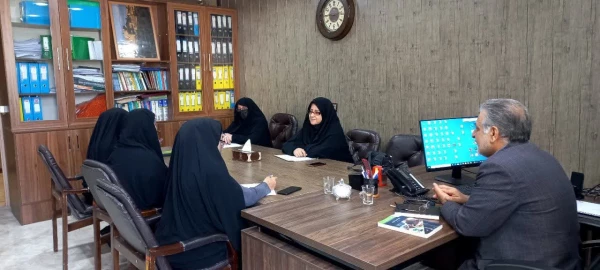 جلسه معاونت توسعه منابع و امور دانشجویی با سرپرستان شبانه روزی سراهای دانشجویی 3