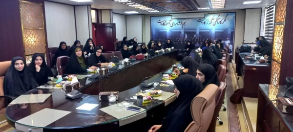 نشست بررسی نقش تربیتی معلمان به مناسبت هفته بزرگداشت معلم  4