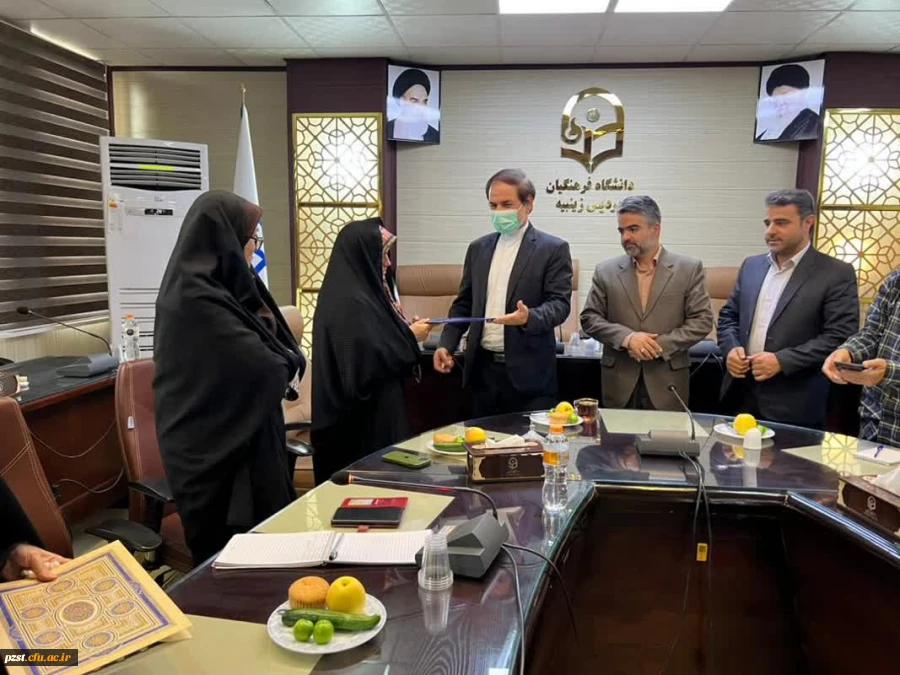 آیین تکریم و معارفه سرپرست جدید پردیس زینبیه 2