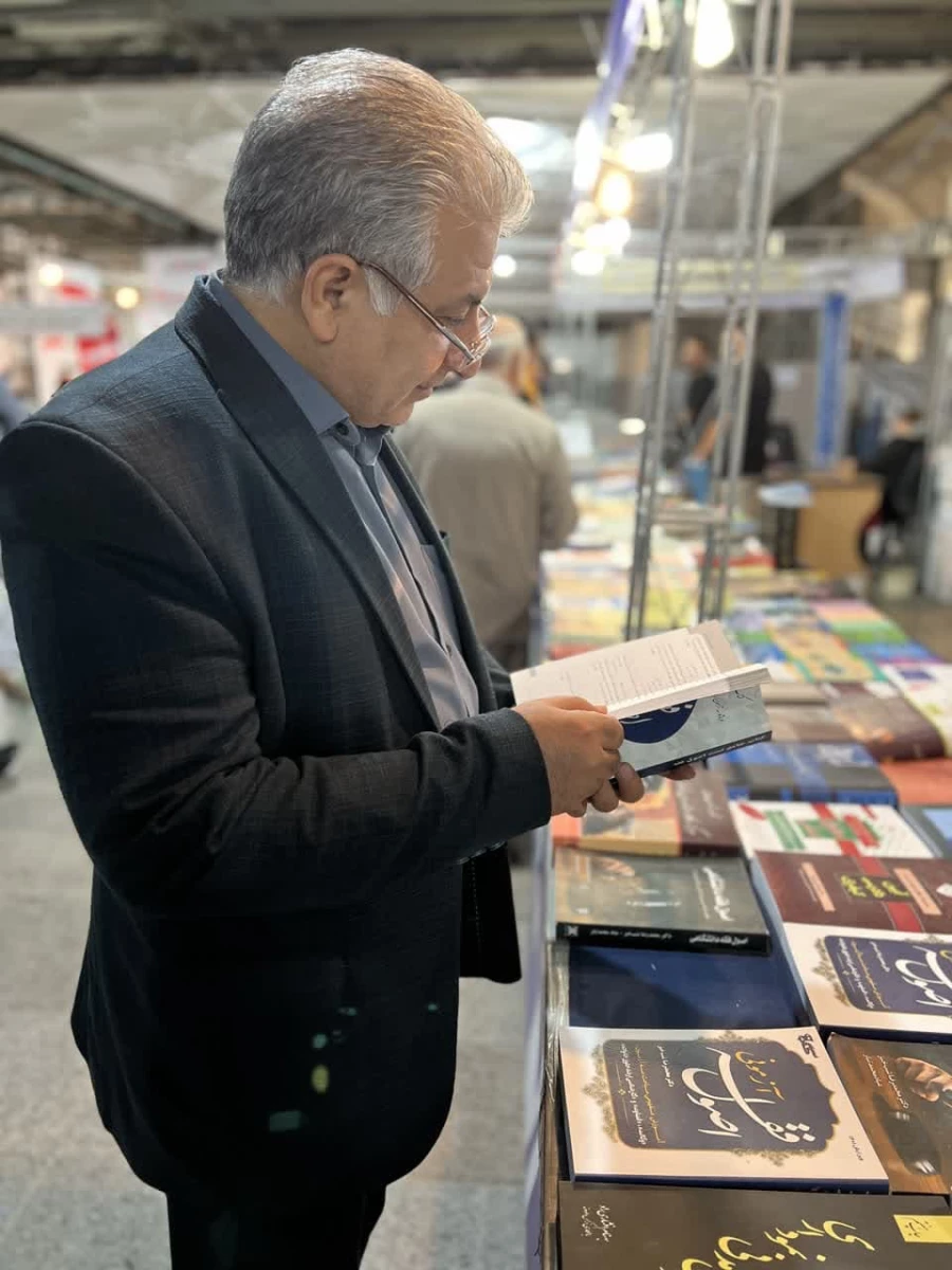 بازدید از نمایشگاه بین المللی کتاب 6