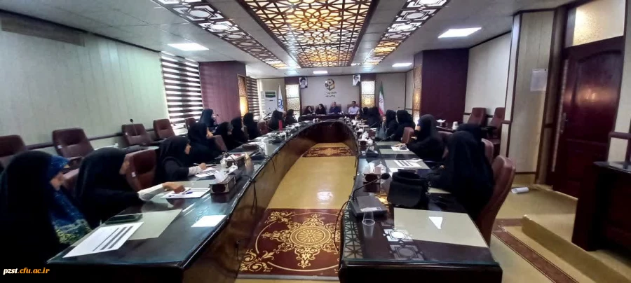 جلسه مسئولین پردیس با رابطان دانشجویی 2