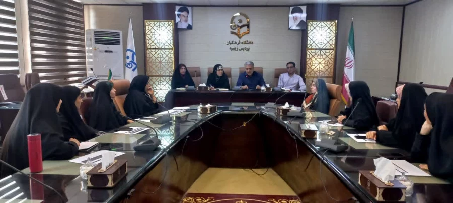 جلسه مسئولین پردیس با رابطان دانشجویی 3