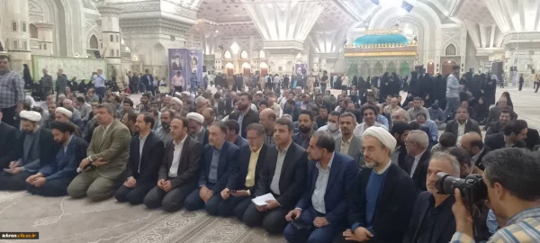 حضور سرپرست پردیس و جمعی از همکاران در مراسم تجدید میثاق دانشگاهیان با آرمان های حضرت امام خمینی (ره) 2