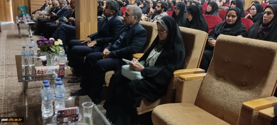 آئین افتتاحیه دوره های توانمند سازی معلمان 2