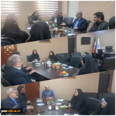 جلسه به مناسبت هفته کتاب و کتاب خوانی
  