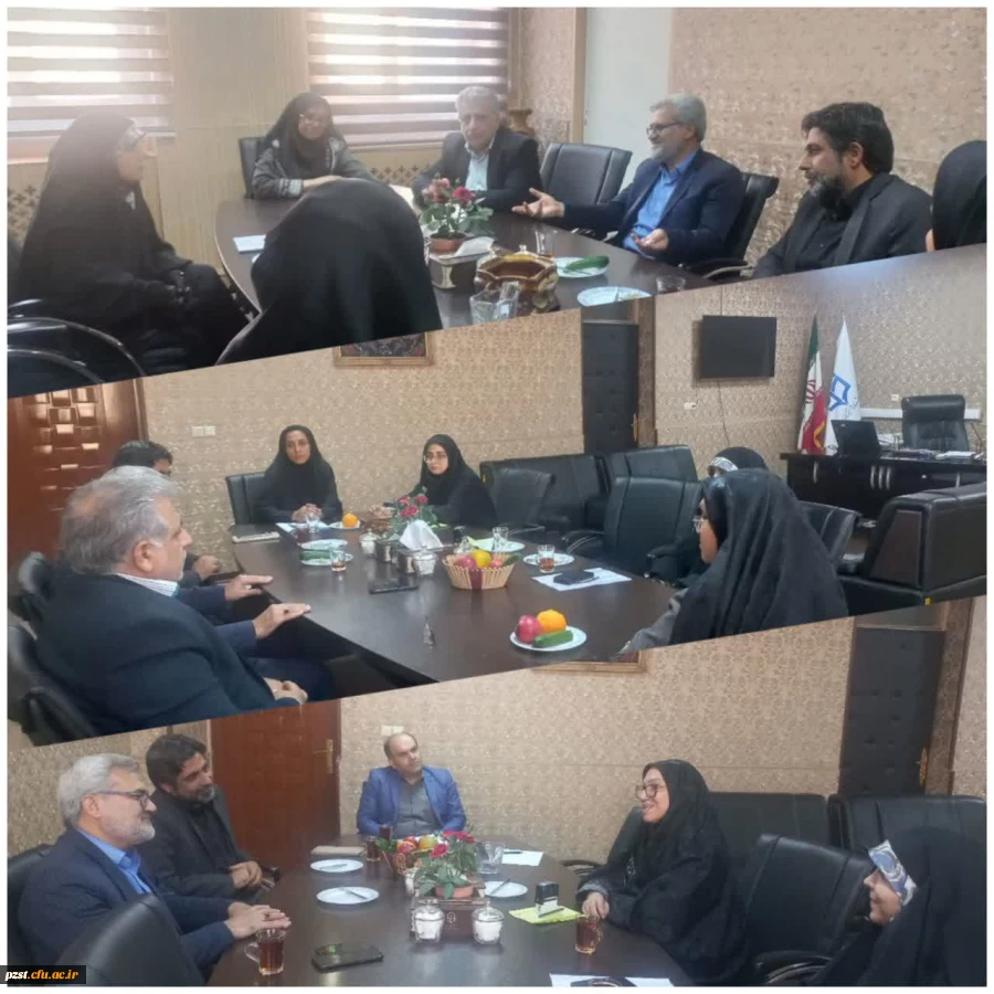   
جلسه به مناسبت هفته کتاب و کتاب خوانی
   2