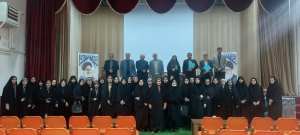 برگزاری نشست شبانه دانشجومعلمان خوابگاهی پردیس زینبیه با مسئولین دانشگاه فرهنگیان استان تهران 2