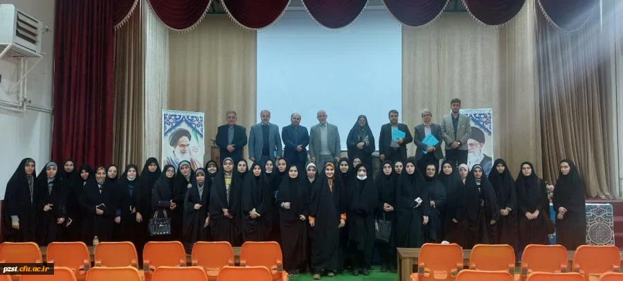 برگزاری نشست شبانه دانشجومعلمان خوابگاهی پردیس زینبیه با مسئولین دانشگاه فرهنگیان استان تهران 2