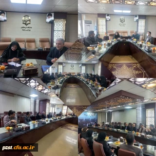  محفل شعر فجر فائزانه و جریان شناسی شعر انقلاب اسلامی 