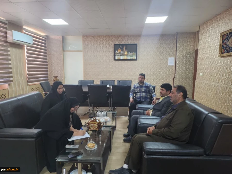 نشست اداره بنیاد شهید و اداره اوقاف شهرستان با پردیس زینبیه جهت برگزاری یادواره شهید ادواردو آنیلی  2