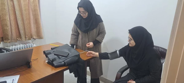 حضور پزشک جهت معاینه پزشکی دانشجومعلمان