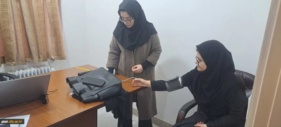 حضور پزشک جهت معاینه پزشکی دانشجومعلمان