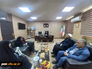 نشست سرپرست پردیس با مسئول نهاد نمایندگی مقام معظم رهبری