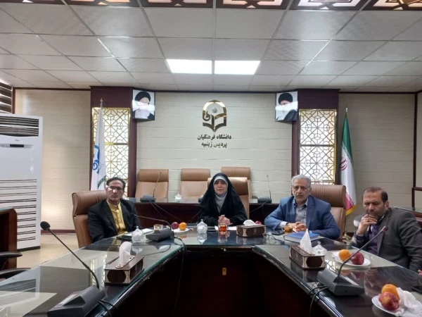 نشست هم اندیشی مسئولین پردیس با اساتید موظف و مدعو 2