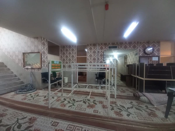 ادامه روند آماده سازی پردیس زینبیه برای شروع نیمسال دوم سال تحصیلی ۱۴۰۴-۱۴۰۳ به روایت تصویر (۴)

 3