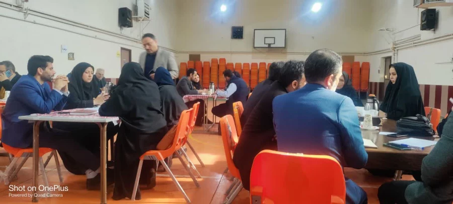  برگزاری کارگاه های آموزشی «کارورزی ۲» و «کارورزی ۴» 
 6