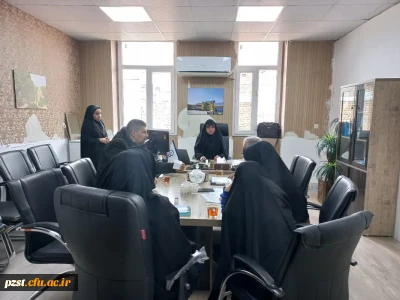 جلسه مسئولین جهت افزایش کیفیت طبخ و وضعیت سراهای دانشجویی با نماینده سرپرستان شبانه روزی و اعضای شورای صنفی