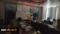 آغاز داوری مرحله مقدماتی جشنواره تدریس برتر در پردیس زینبیه
 4