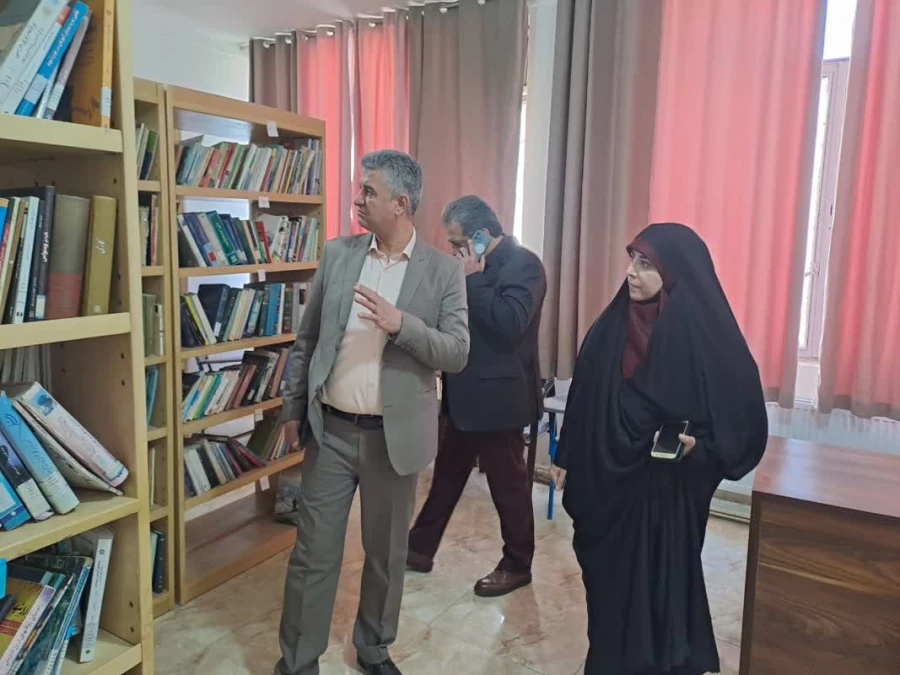  بازدید مسئولان دانشگاه فرهنگیان استان تهران از پردیس زینبیه
 2