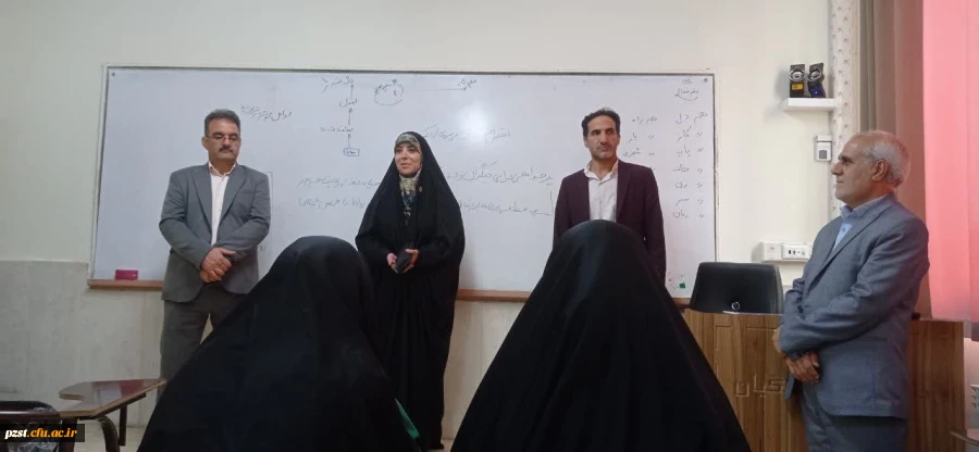 دیدار نوروزی مسئولین دانشگاه با فرمانداران شهرستان های پیشوا و ورامین 3