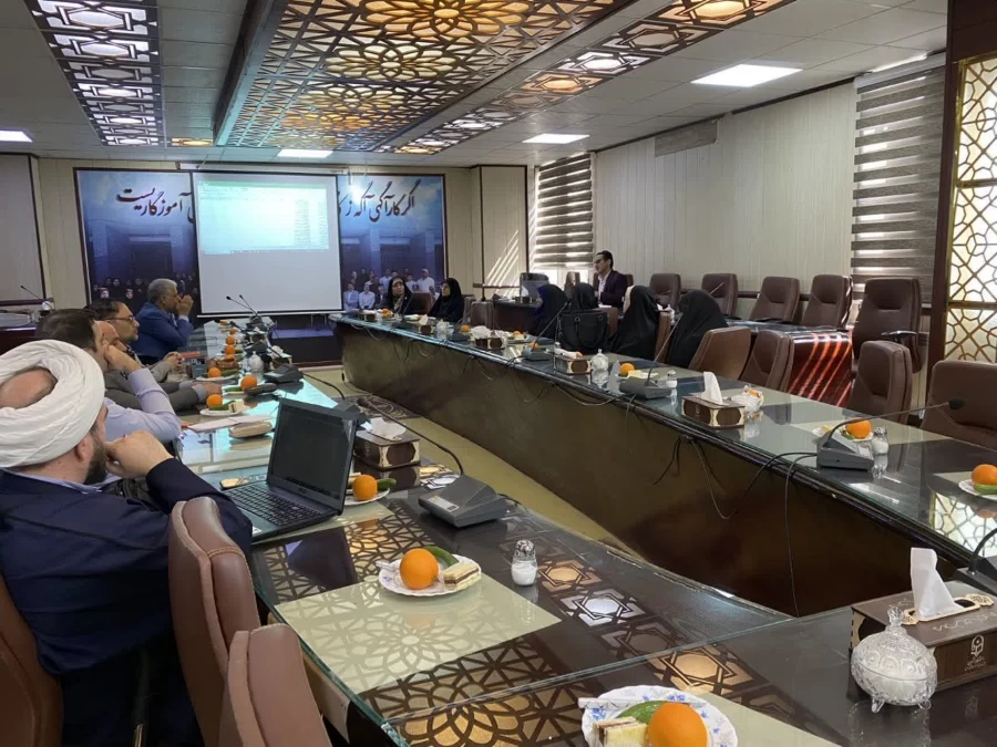 اولین جلسه گروه های آموزشی پردیس زینبیه در سال ۱۴۰۴، با حضور مسئولان و استادان موظف  4