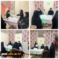 حضور کارشناسان تغذیه و مامایی در سرای دانشجویی کاج به مناسبت هفته سلامت