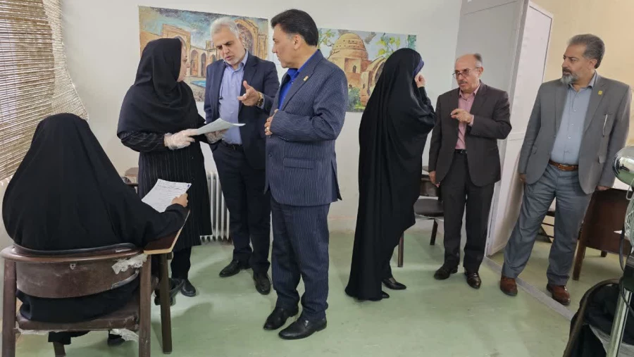 بازدید از روند برگزاری امتحانات پایانی نیمسال دوم سال تحصیلی ۴۰۳_۴۰۴ 4