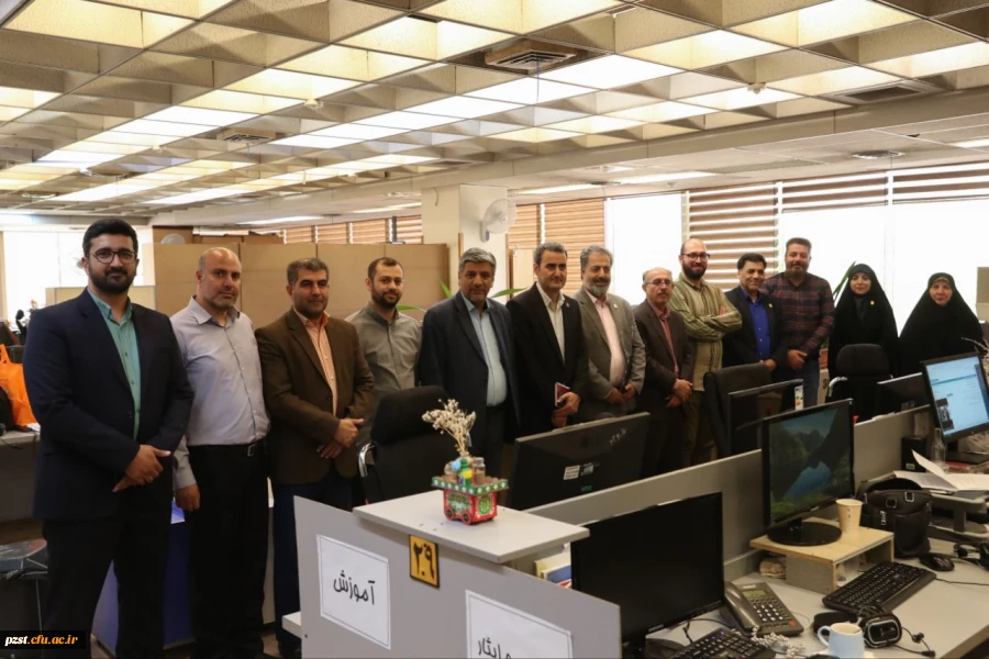 بازدید رئیس دانشگاه فرهنگیان استان تهران، معاونان و رئیس پردیس زینبیه از روابط عمومی رسانه ملی 3