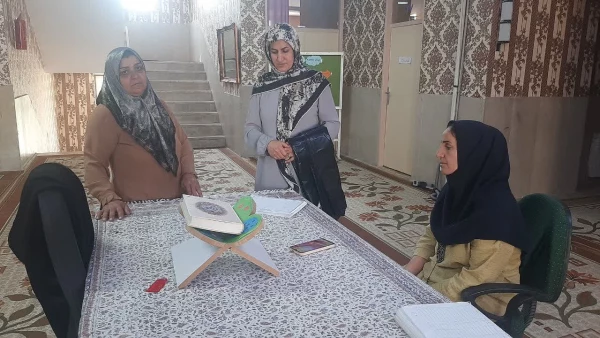 حضور فعال و حداکثری کارکنان پردیس زینبیه جهت پاسخگویی به ارباب رجوعان 15