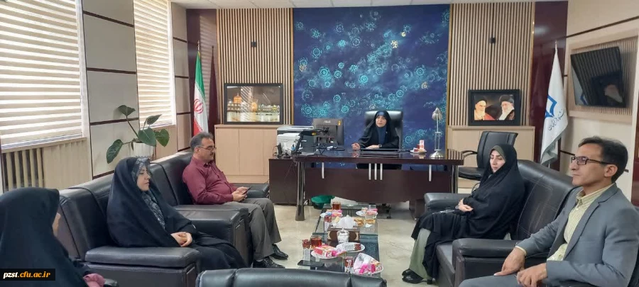 بازدید تیم ارزیابی، نظارت و تضمین کیفیت دانشگاه فرهنگیان استان تهران از روند برگزاری دومین روز امتحانات پردیس زینبیه 2