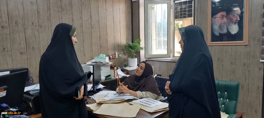 بازدید تیم ارزیابی، نظارت و تضمین کیفیت دانشگاه فرهنگیان استان تهران از روند برگزاری دومین روز امتحانات پردیس زینبیه 5