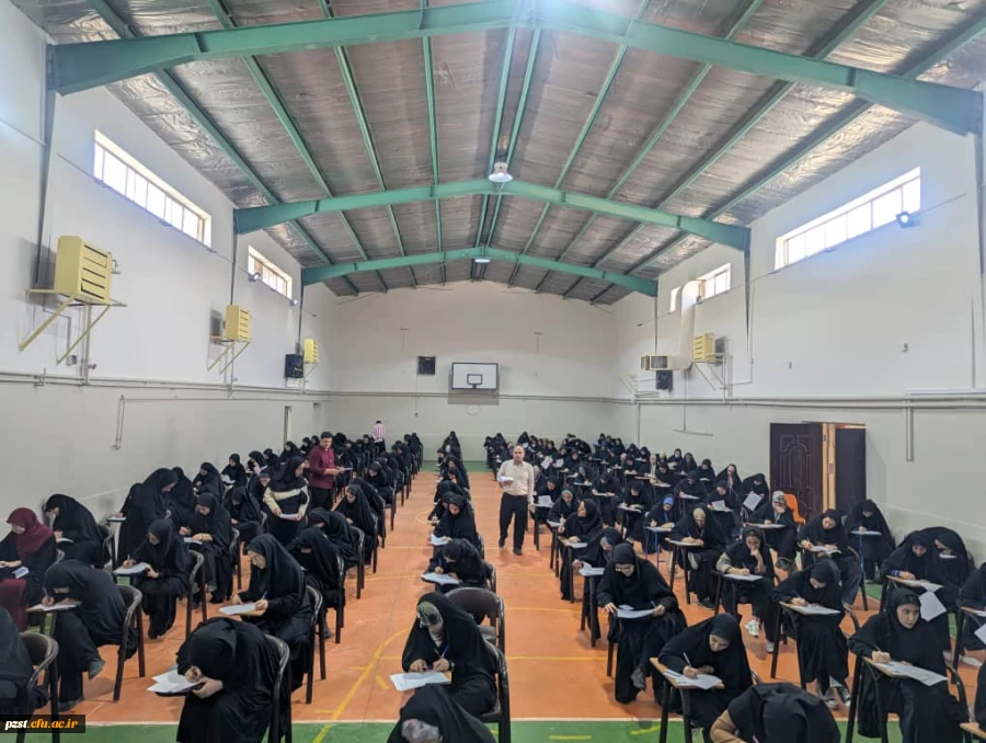 بازدید کارشناس مسئولان دانشگاه فرهنگیان استان تهران از روند برگزاری دومین روز امتحانات پردیس زینبیه 5