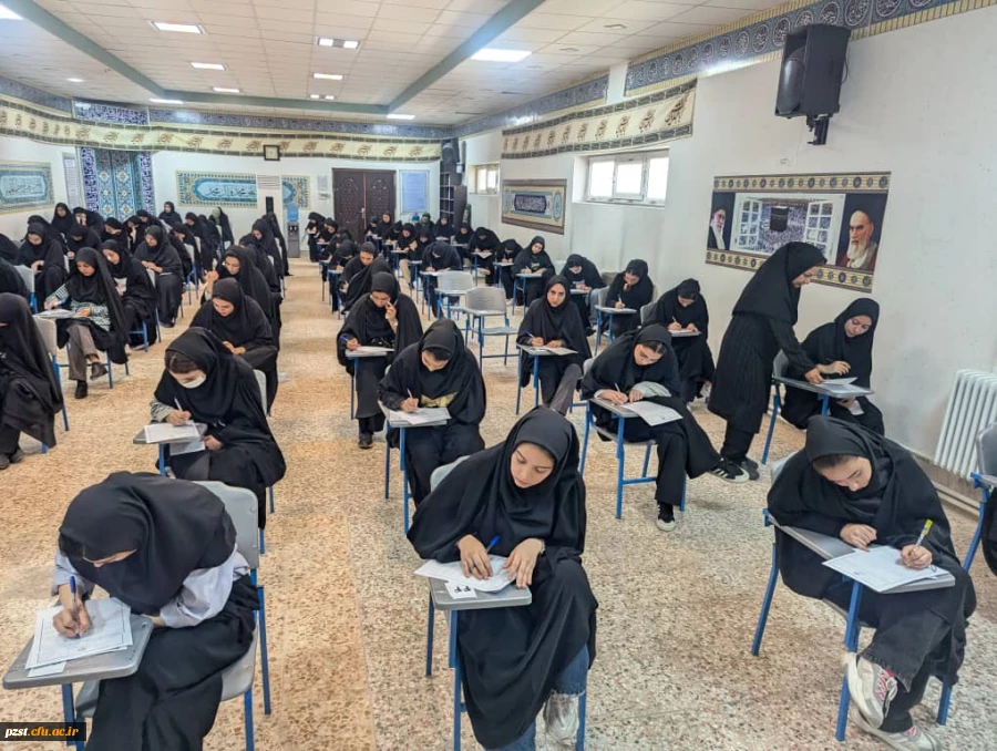 بازدید کارشناس مسئولان دانشگاه فرهنگیان استان تهران از روند برگزاری دومین روز امتحانات پردیس زینبیه 6