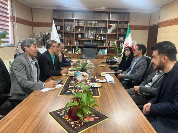 جلسه هماهنگی و کیفیت بخشی واحد کارورزی با روسای ادارات آموزش و پرورش پیشوا و ورامین 4