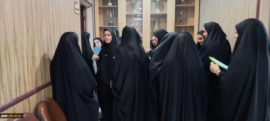 برگزاری دومین روز فارغ التحصیلی دانشجویان پردیس زینبیه 4