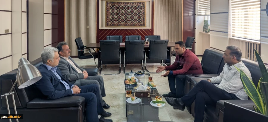 نشست تخصصی دانشگاه فرهنگیان با مدیریت اداره برق شهرستان در راستای توسعه پایدار و بهره گیری از انرژی های پاک 3