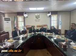 نشست صمیمانه معاونت آموزشی و تحصیلات تکمیلی دانشگاه فرهنگیان با اساتید موظف پردیس زینبیه 2