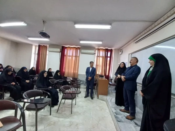  بازدید دکتر علیپور معاونت آموزشی و تحصیلات تکمیلی دانشگاه فرهنگیان و خانم دکتر پرک از پردیس زینبیه 3