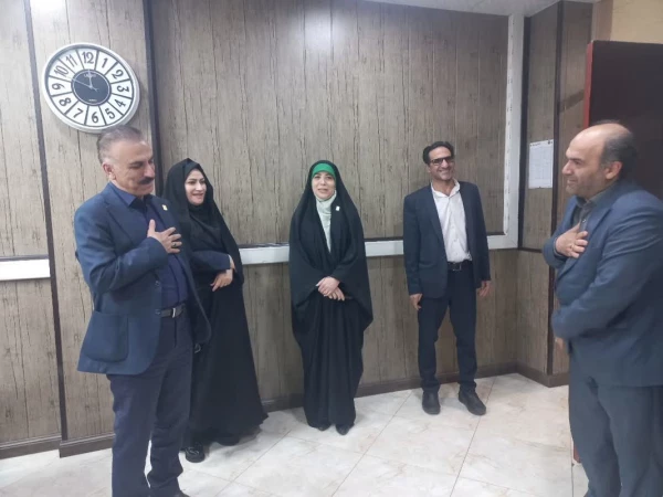  بازدید دکتر علیپور معاونت آموزشی و تحصیلات تکمیلی دانشگاه فرهنگیان و خانم دکتر پرک از پردیس زینبیه 5