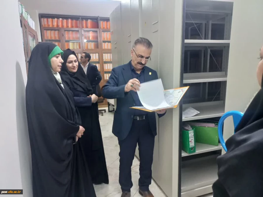  بازدید دکتر علیپور معاونت آموزشی و تحصیلات تکمیلی دانشگاه فرهنگیان و خانم دکتر پرک از پردیس زینبیه 7
