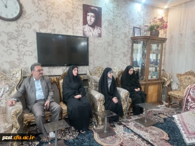 دیدار سرپرست پردیس و جمعی از همکاران با خانواده شهید دماوندی 