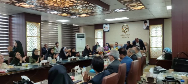 رونمایی از کتاب نویسندگان بومی شهرستان پیشوا با همکاری دانشگاه فرهنگیان پردیس زینبیه 6