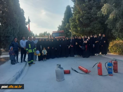برگزاری کارگاه تخصصی «آموزش ایمنی و سلامت» با همکاری سازمان آتش نشانی در پردیس زینبیه