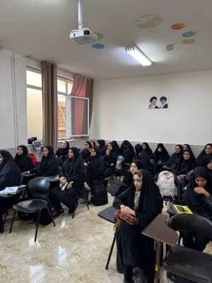 برگزاری دو کارگاه تخصصی کتابخوانی در هفته کتاب و کتاب خوانی توسط کانون کتاب دانشگاه فرهنگیان پردیس زینبیه 4