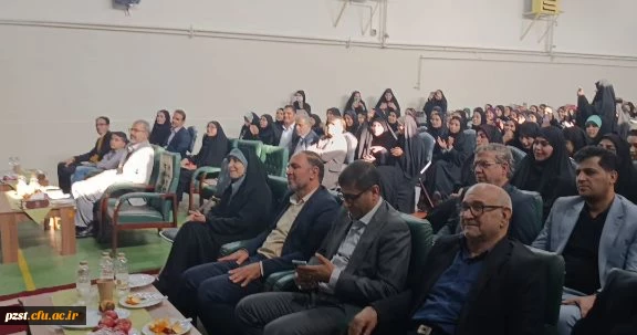 برگزاری مراسم پرشکوه روز دانشجو در پردیس زینبیه 9