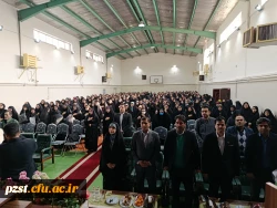 برگزاری مراسم پرشکوه روز دانشجو در پردیس زینبیه 10