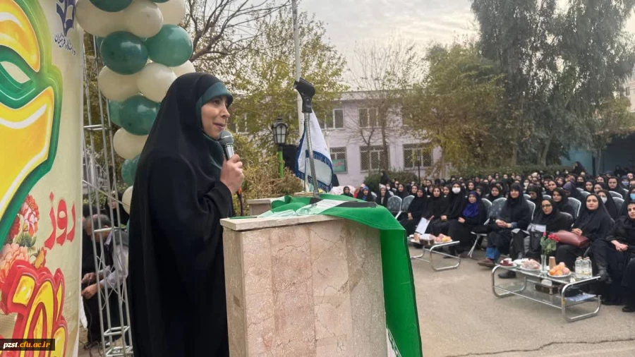 برگزاری مراسم پرشکوه روز دانشجو در پردیس زینبیه و ساختمان ورامین در دو روز متوالی 4