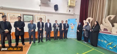 بازدید مسئولان از  نمایشگاه آثار پژوهشی، هنری و دست سازه های خلاقانه و اندیشه محور استادان و دانشجویان به روایت تصویر