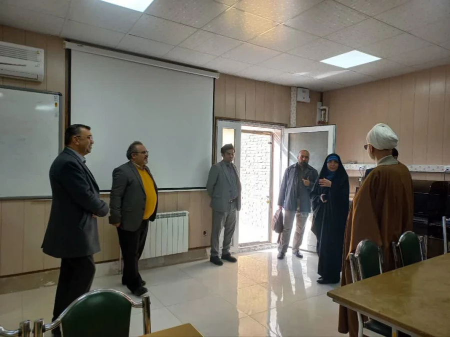 بازدید مدیران گروه های آموزشی دانشگاه فرهنگیان استان تهران از پردیس زینبیه 5