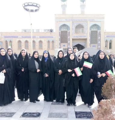 حضور پرشور خانواده بزرگ پردیس زینبیه دانشگاه فرهنگیان در راهپیمایی باشکوه ۲۲ بهمن  4